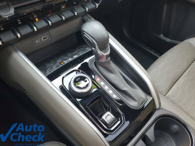 Certified 2023 Chevrolet Colorado ZR2 w/ ZR2 Convenience Package III AWD/4WD image 27