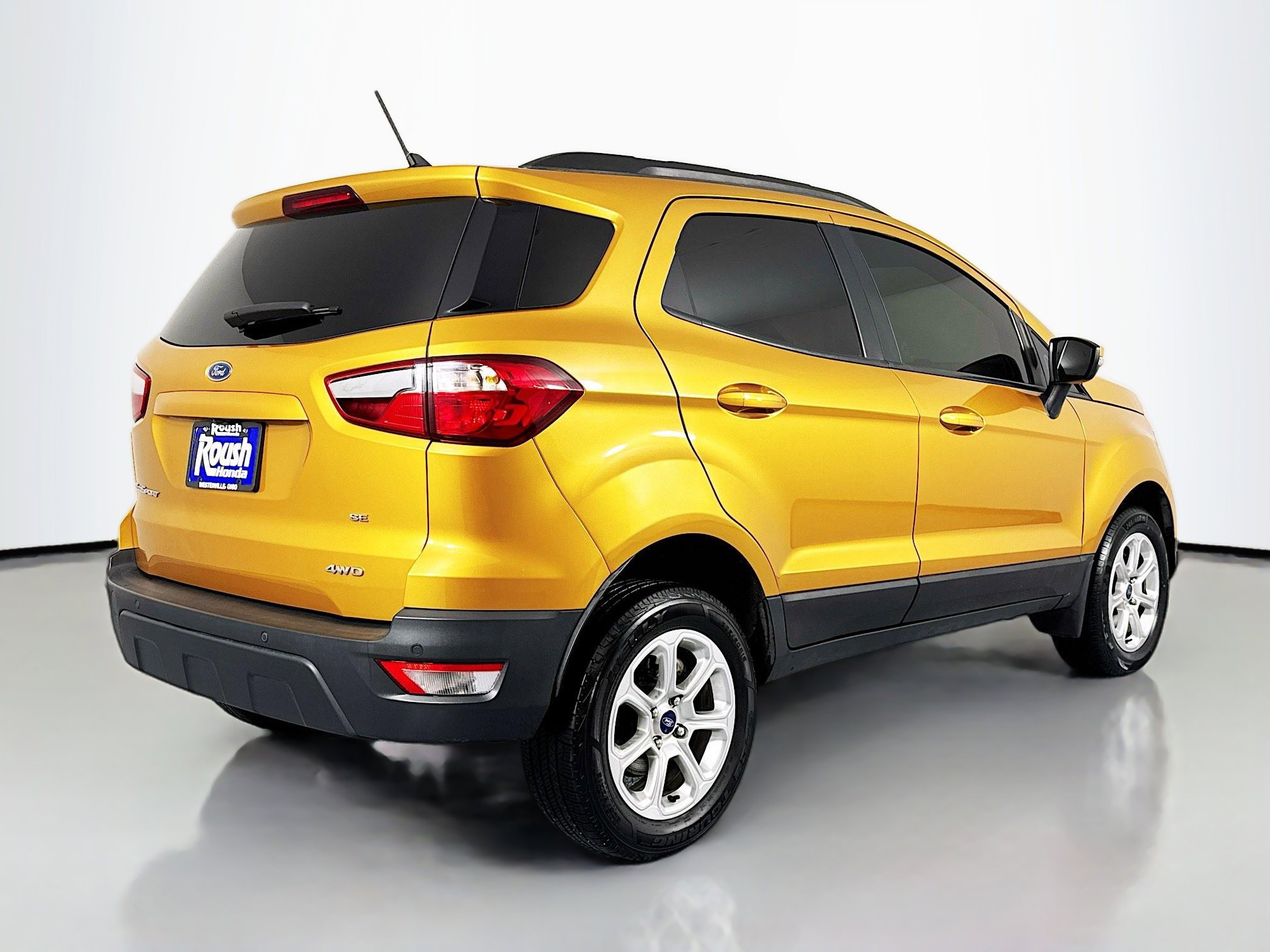 Used 2021 Ford EcoSport SE w/ SE Convenience Package image 5