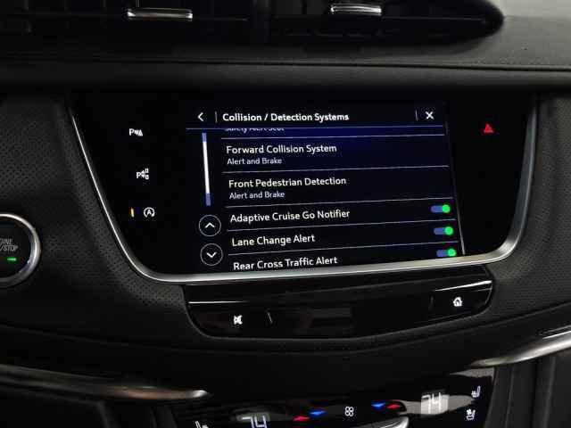 New 2026 Cadillac XT5 Sportv w/ LPO, Floor Liner Package AWD/4WD image 24