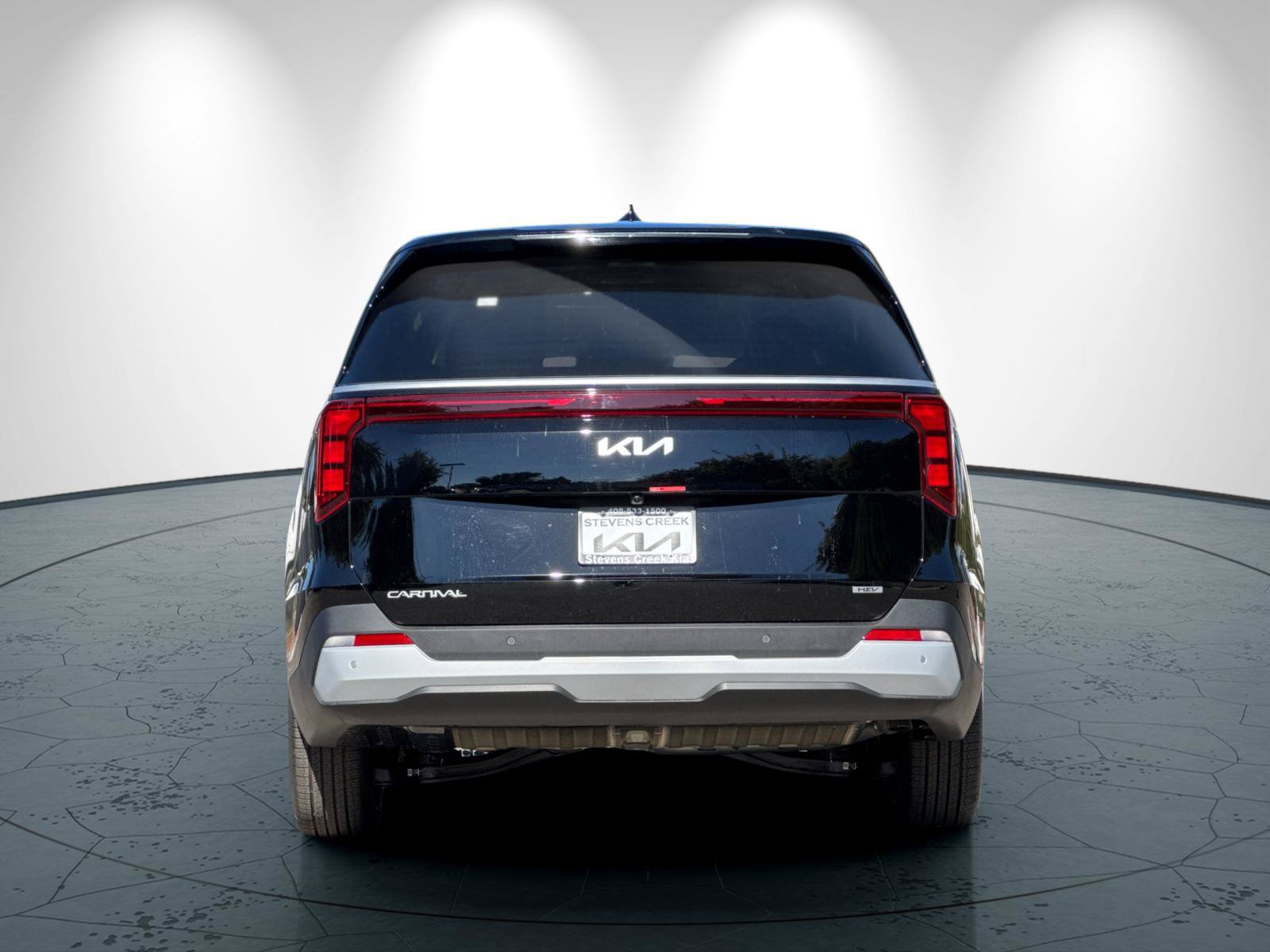New 2026 Kia Carnival LXS FWD image 5