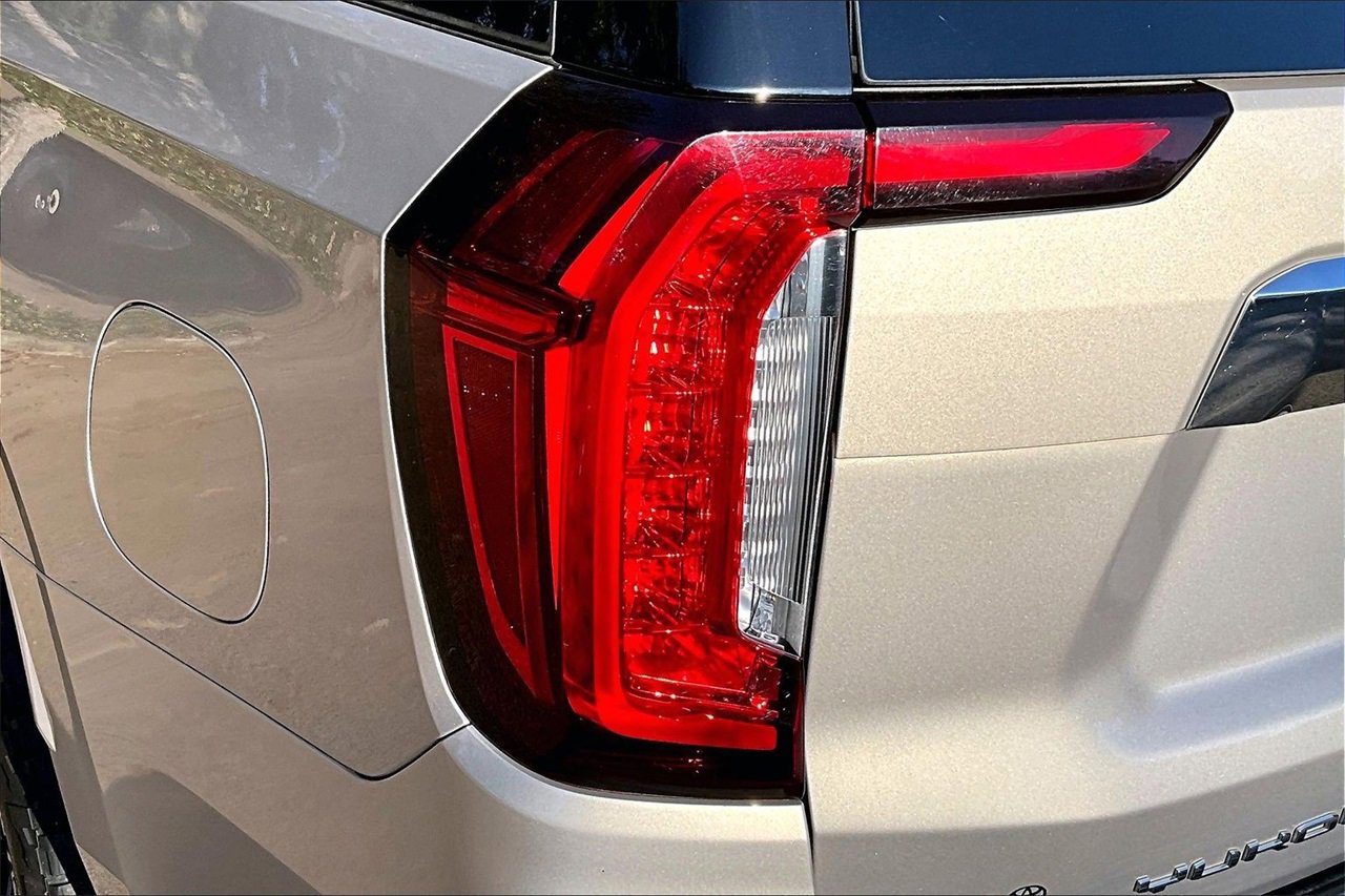 Used 2021 GMC Yukon SLT w/ SLT Luxury Plus Package image 20