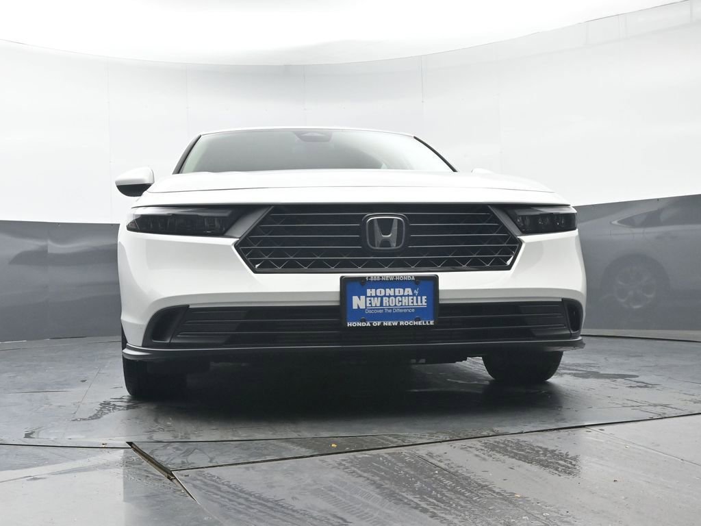Used 2023 Honda Accord LX image 31