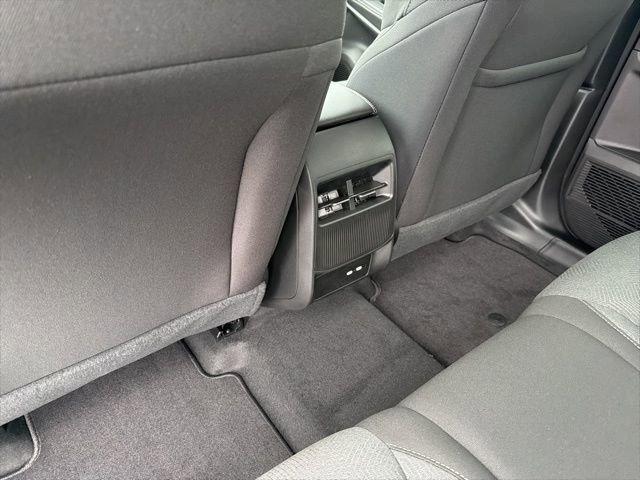 New 2026 Jeep Cherokee Laredo image 12