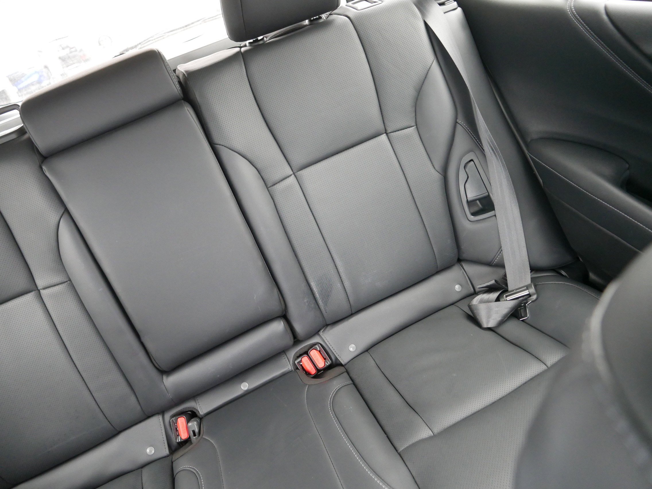 Used 2024 Subaru Outback Touring w/ Popular Package #2 image 14