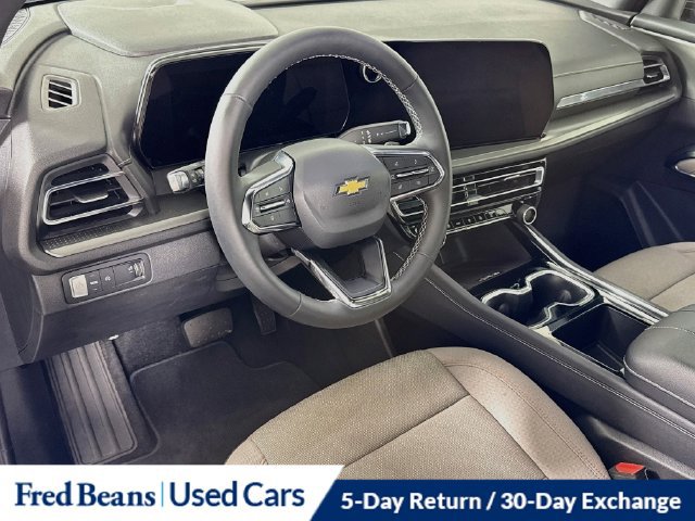 Used 2026 Chevrolet Traverse LT w/ Driver Confidence Package FWD image 15
