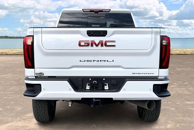 New 2026 GMC Sierra 2500 Denali w/ Denali Reserve Package AWD/4WD image 4