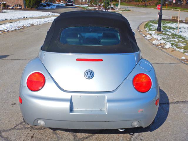 Used 2004 Volkswagen Beetle GL image 8