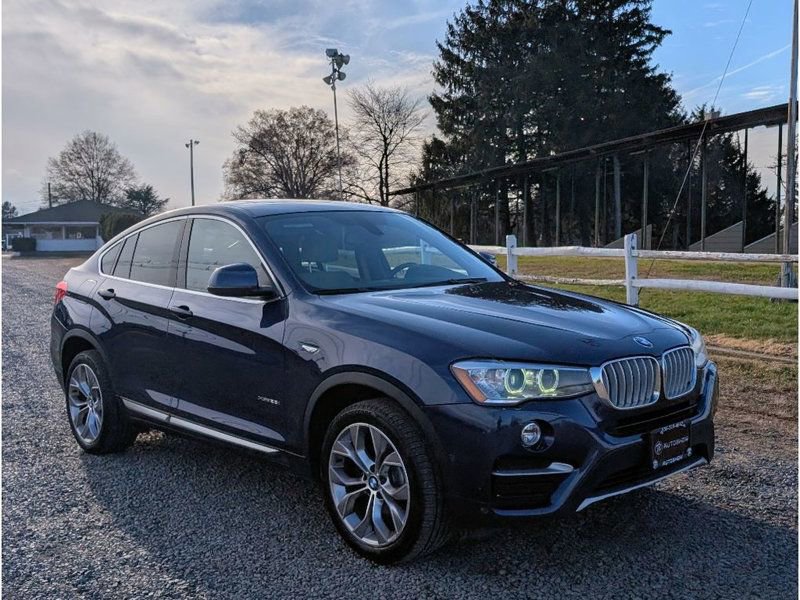Used 2017 BMW X4 xDrive28i image 3
