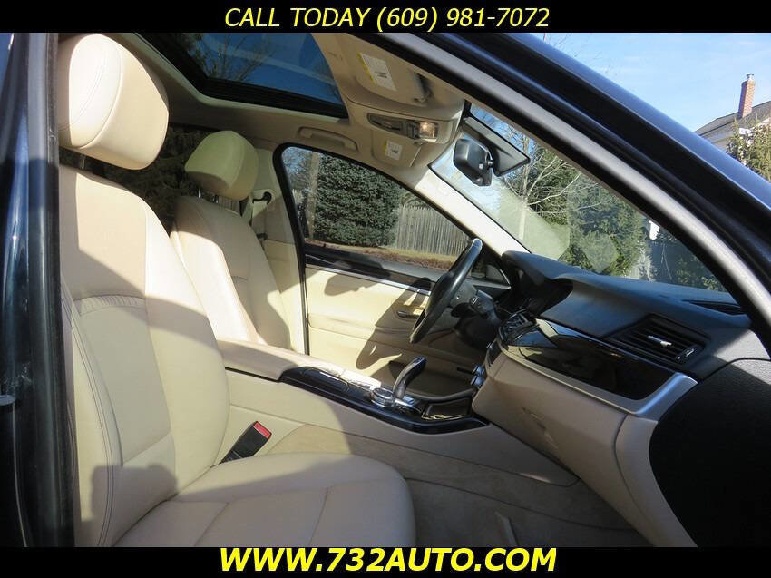 Used 2015 BMW 528i xDrive Sedan AWD/4WD image 7