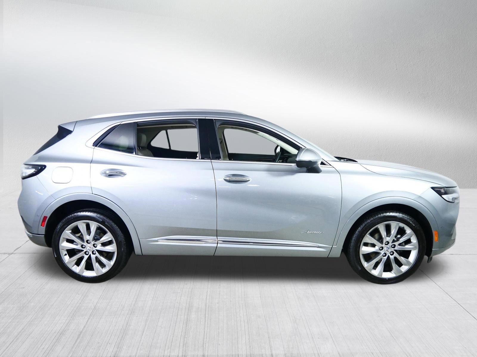 Used 2023 Buick Envision Avenir image 8