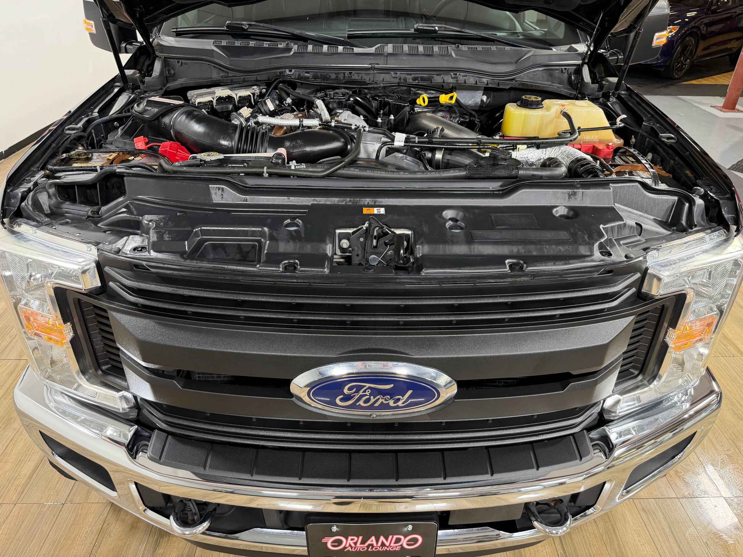 Used 2017 Ford F250 Lariat w/ Lariat Ultimate Package AWD/4WD image 12