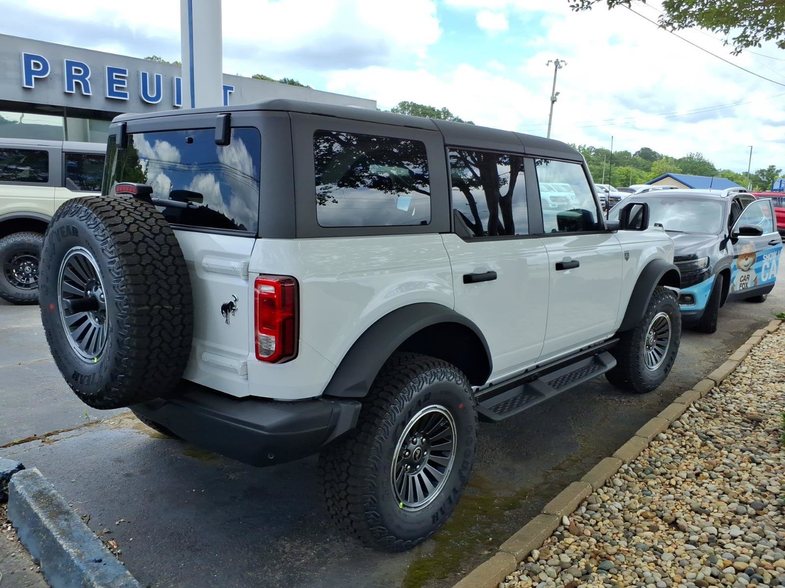 New 2026 Ford Bronco Big Bend w/ Black Diamond Package AWD/4WD image 4