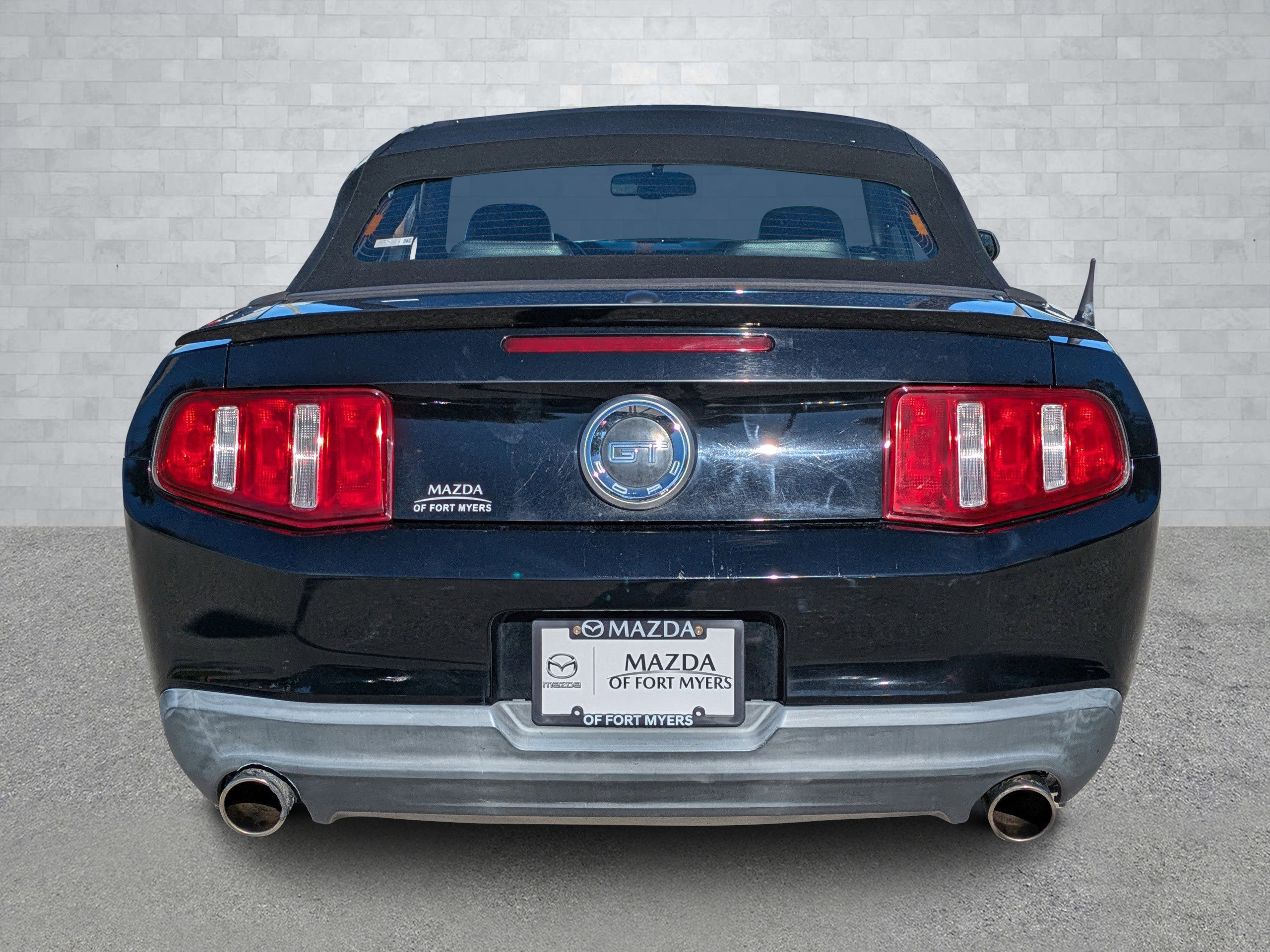 Used 2010 Ford Mustang GT Premium image 5