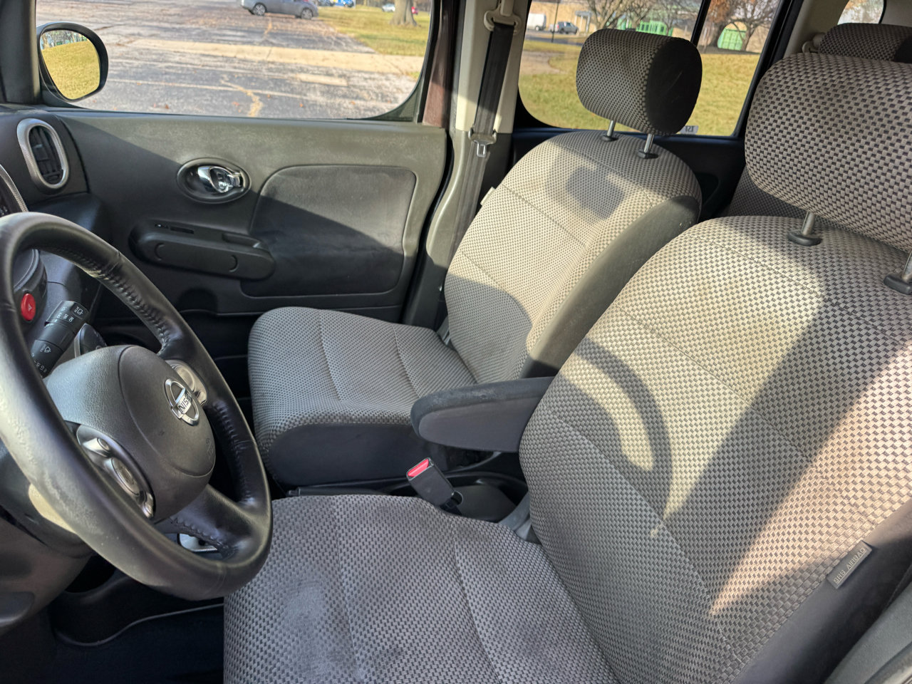 Used 2010 Nissan Cube 1.8 S Krom Edition w/ Interior Designer Pkg image 28