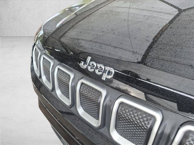 Used 2022 Jeep Compass Latitude w/ Convenience Group AWD/4WD image 10