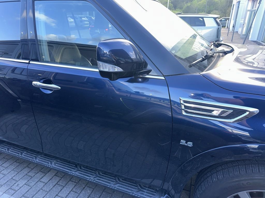 Used 2019 INFINITI QX80 Luxe image 17