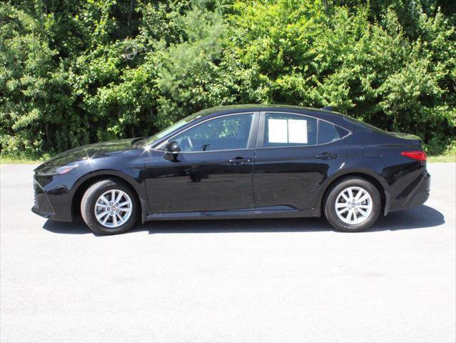 Certified 2025 Toyota Camry LE image 6