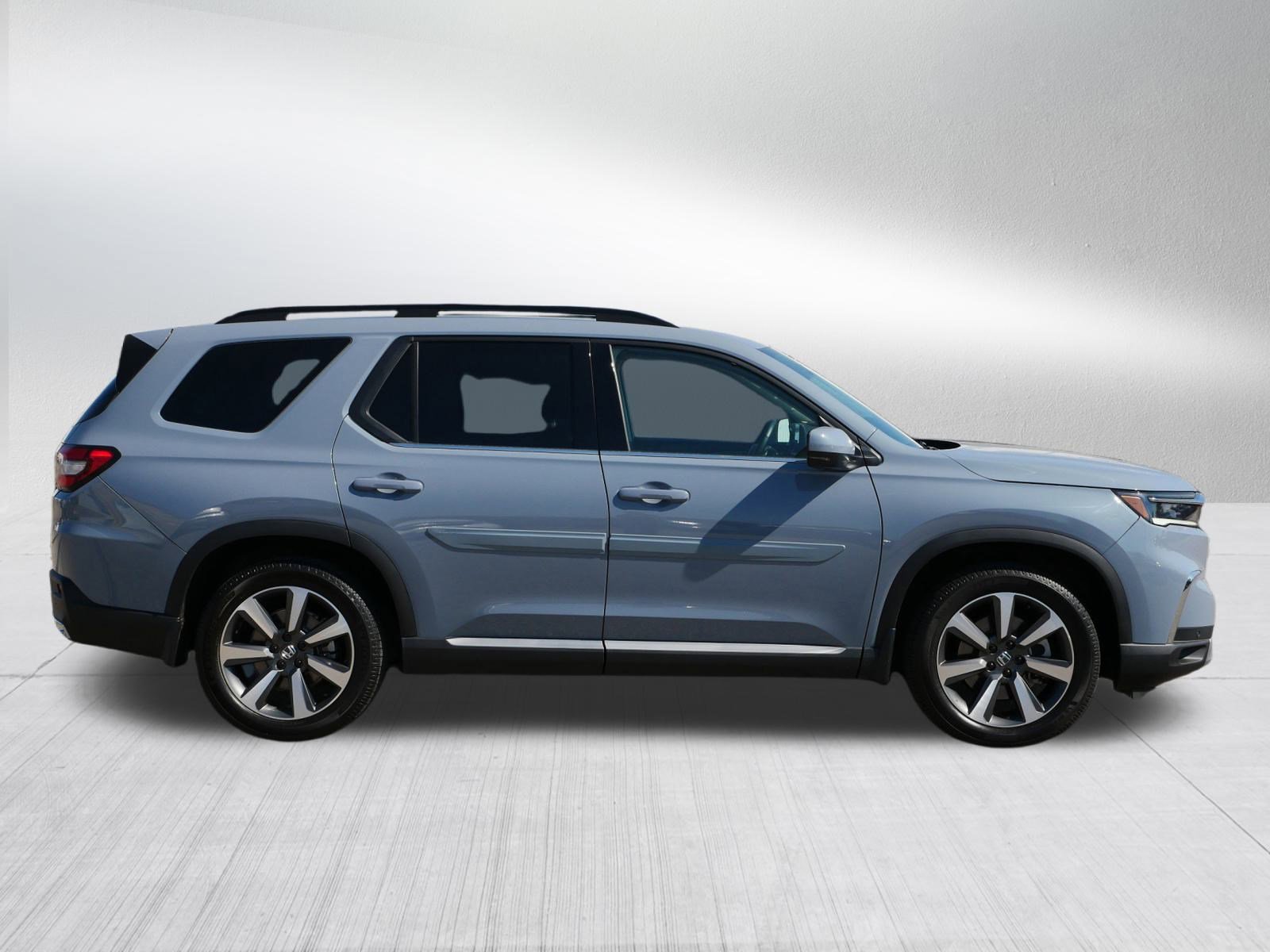 Certified 2024 Honda Pilot Elite image 8