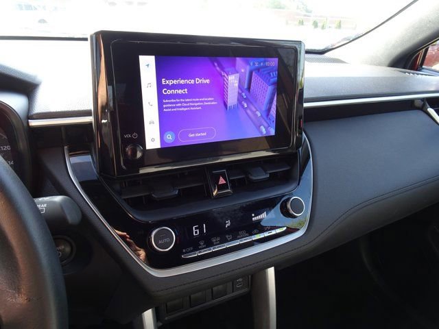 Used 2024 Toyota Corolla Cross AWD Hybrid image 18