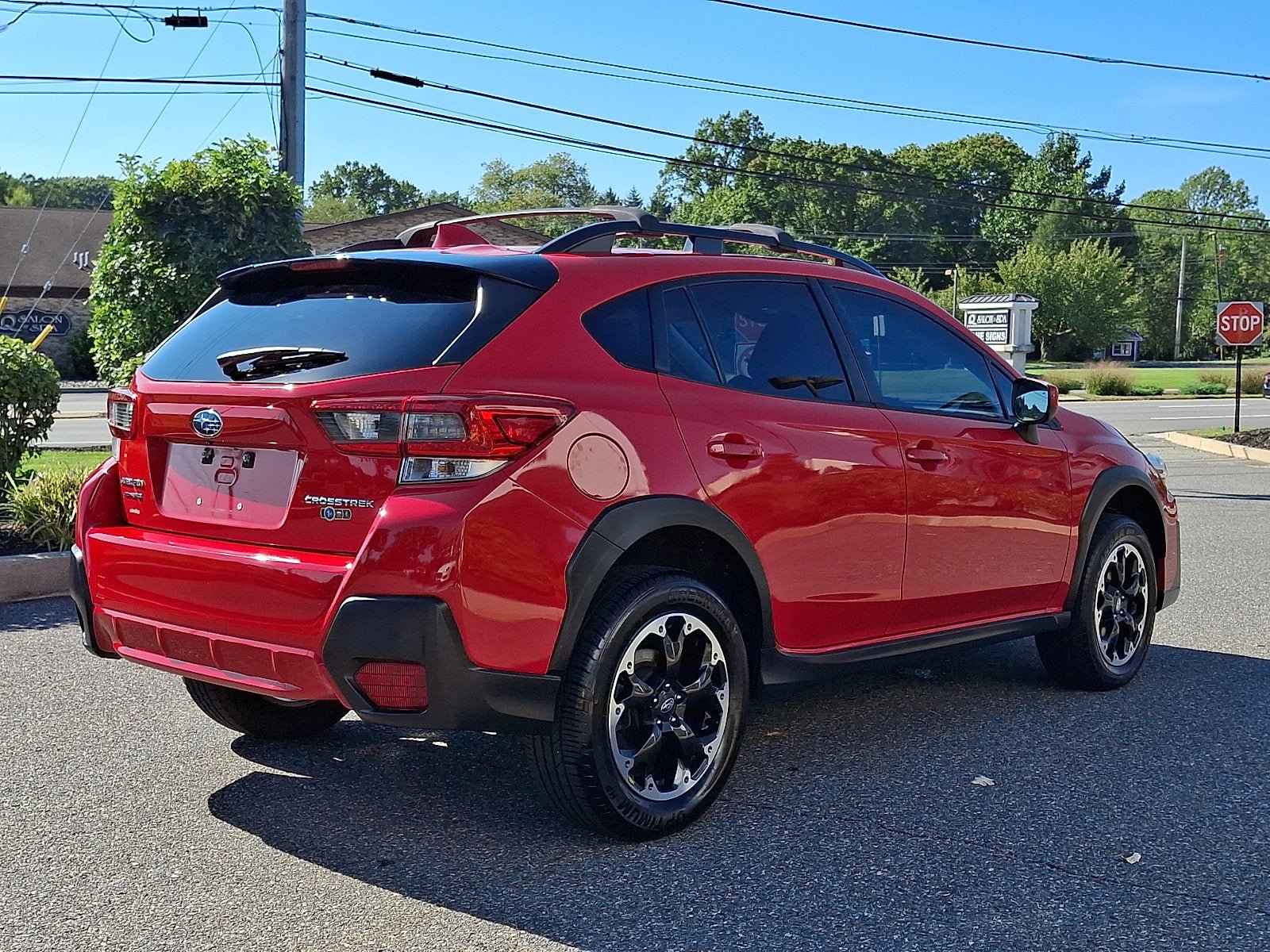 Used 2021 Subaru Crosstrek 2.0i Premium AWD/4WD image 4