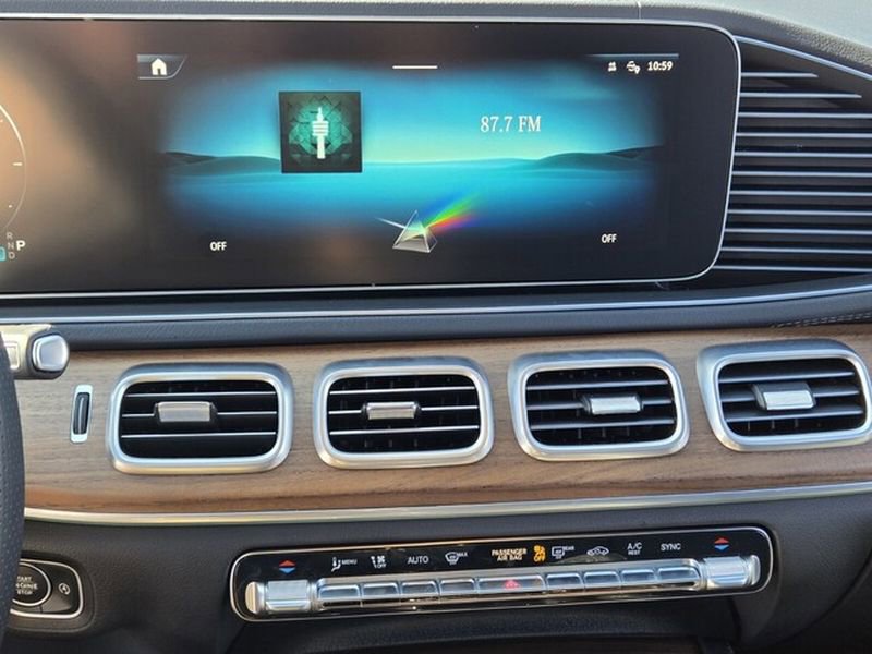 Used 2025 Mercedes-Benz GLS 450 450 4MATIC image 26