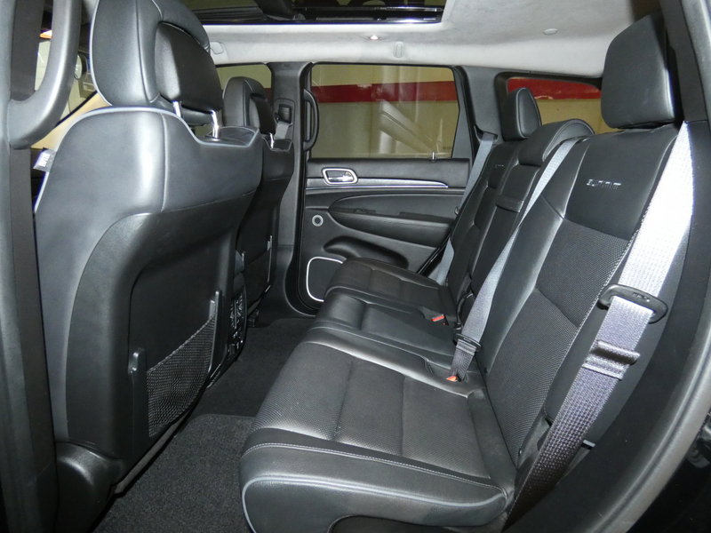 Used 2020 Jeep Grand Cherokee Summit image 28