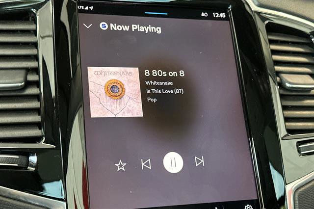 Certified 2023 Volvo XC90 T8 Plus image 20