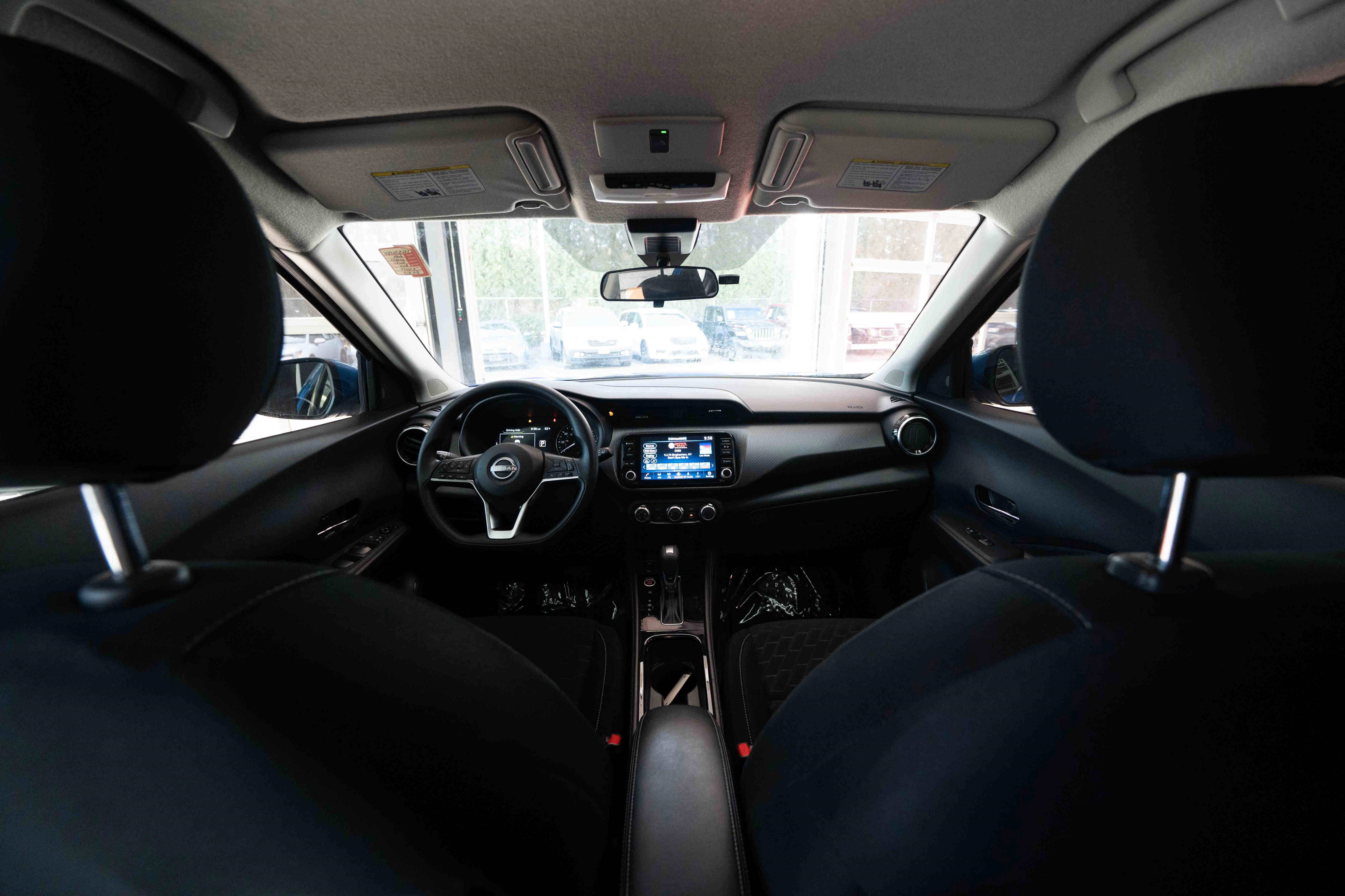 Used 2024 Nissan Kicks SV image 17