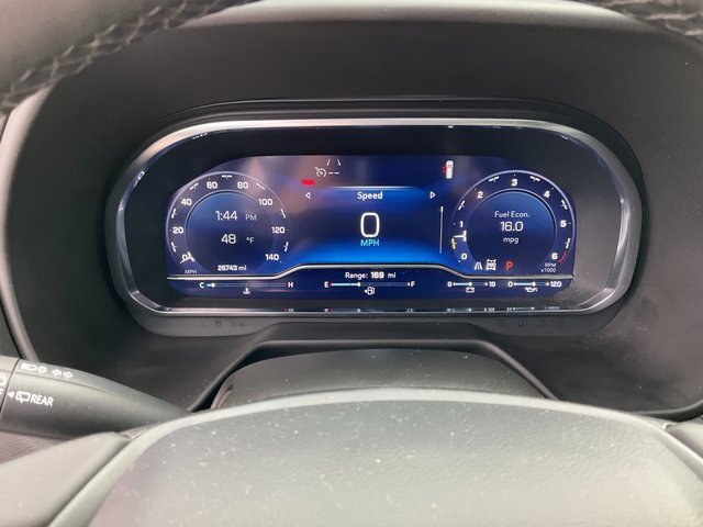 Certified 2024 Chevrolet Suburban Z71 w/ Luxury Package image 11