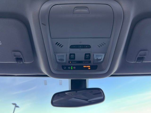 Used 2019 GMC Acadia SLT w/ LPO, Floor Liner Package image 14