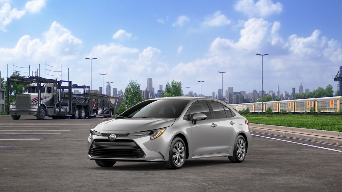 New 2025 Toyota Corolla LE