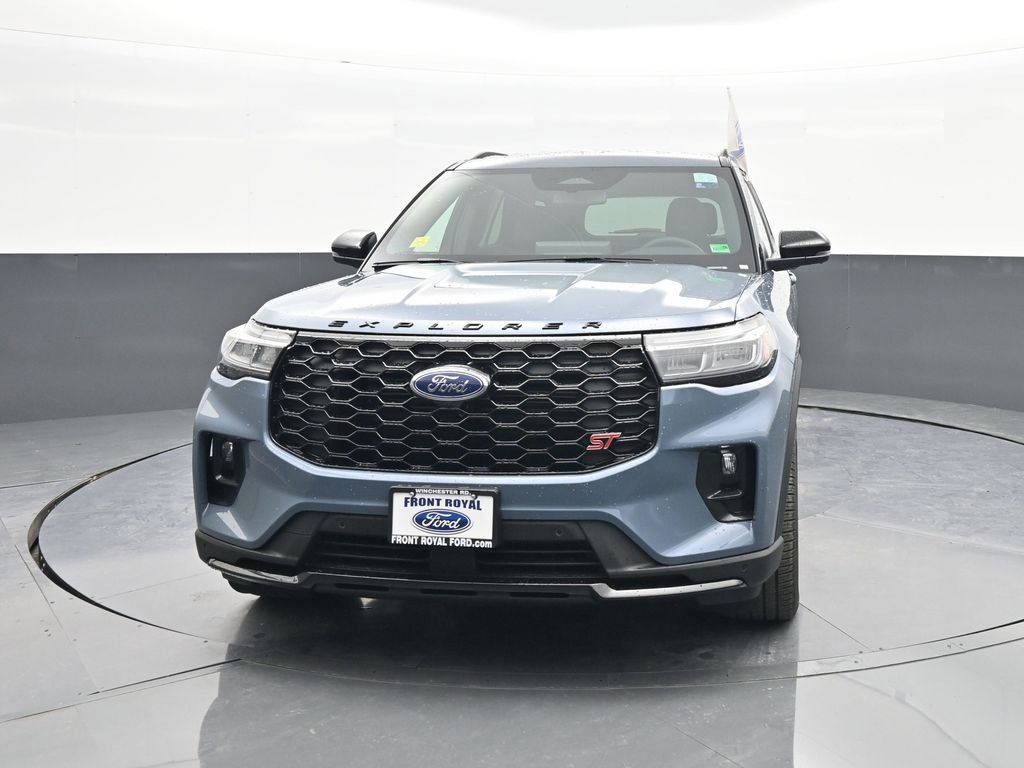 New 2026 Ford Explorer ST image 3