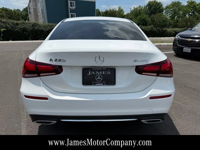 Used 2022 Mercedes-Benz A 220 4MATIC image 7