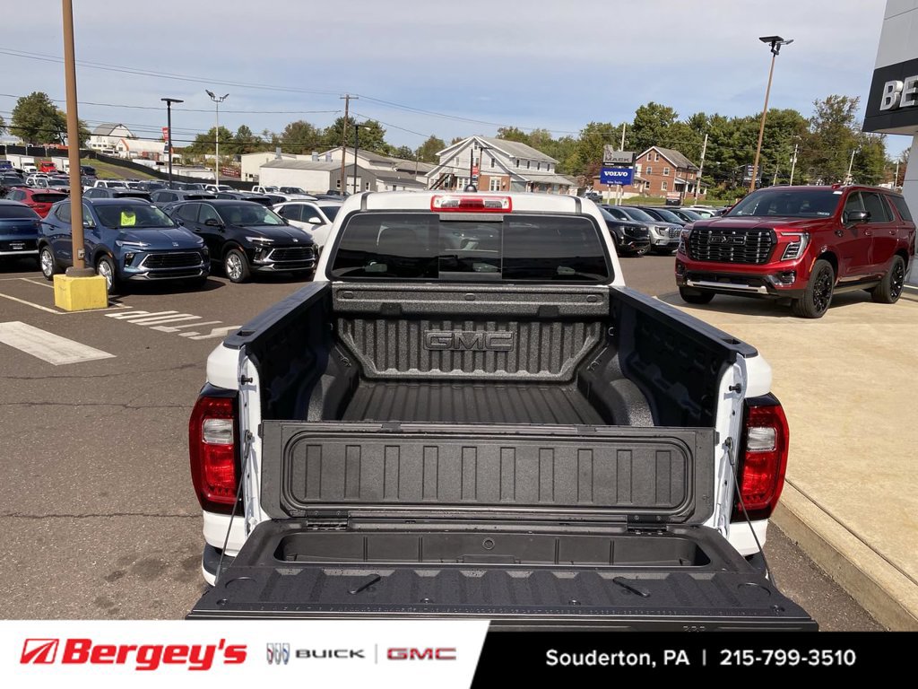New 2026 GMC Canyon Denali w/ LPO, Black Badging Package AWD/4WD image 28