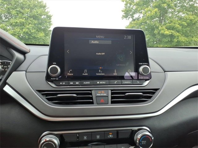 New 2025 Nissan Altima 2.5 SR image 13