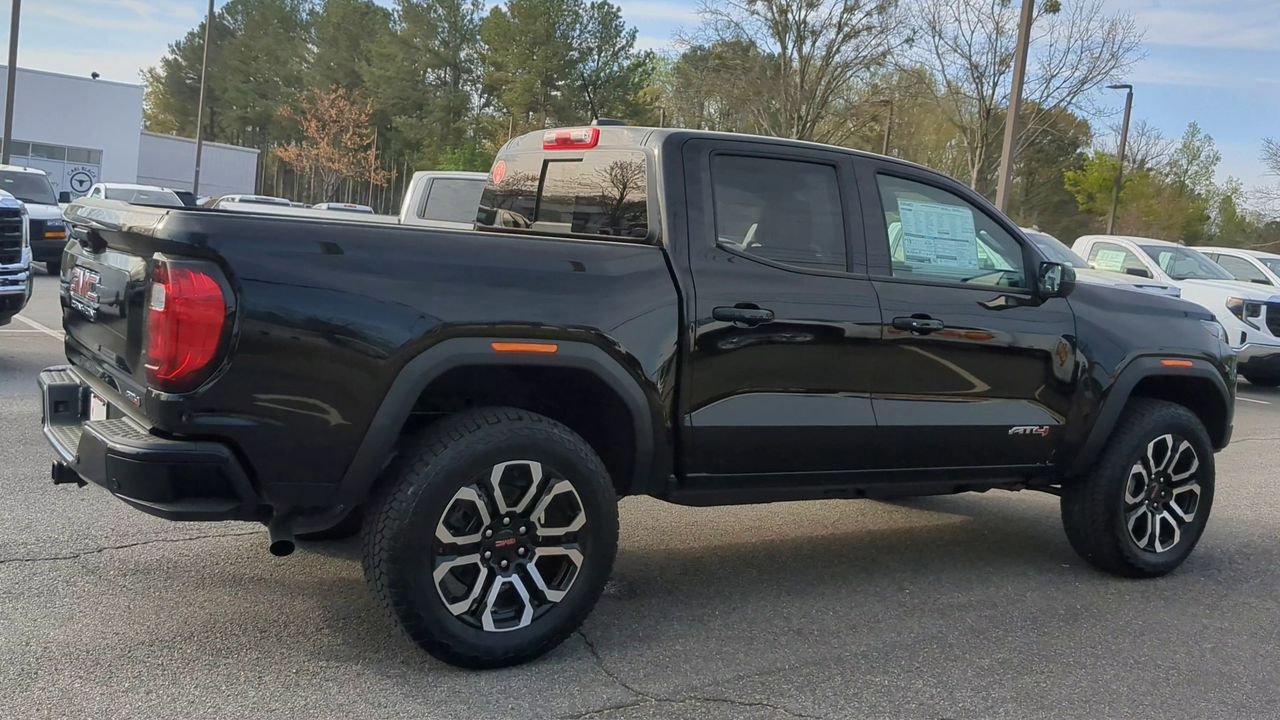 New 2025 GMC Canyon AT4 w/ Nightfall Edition image 8