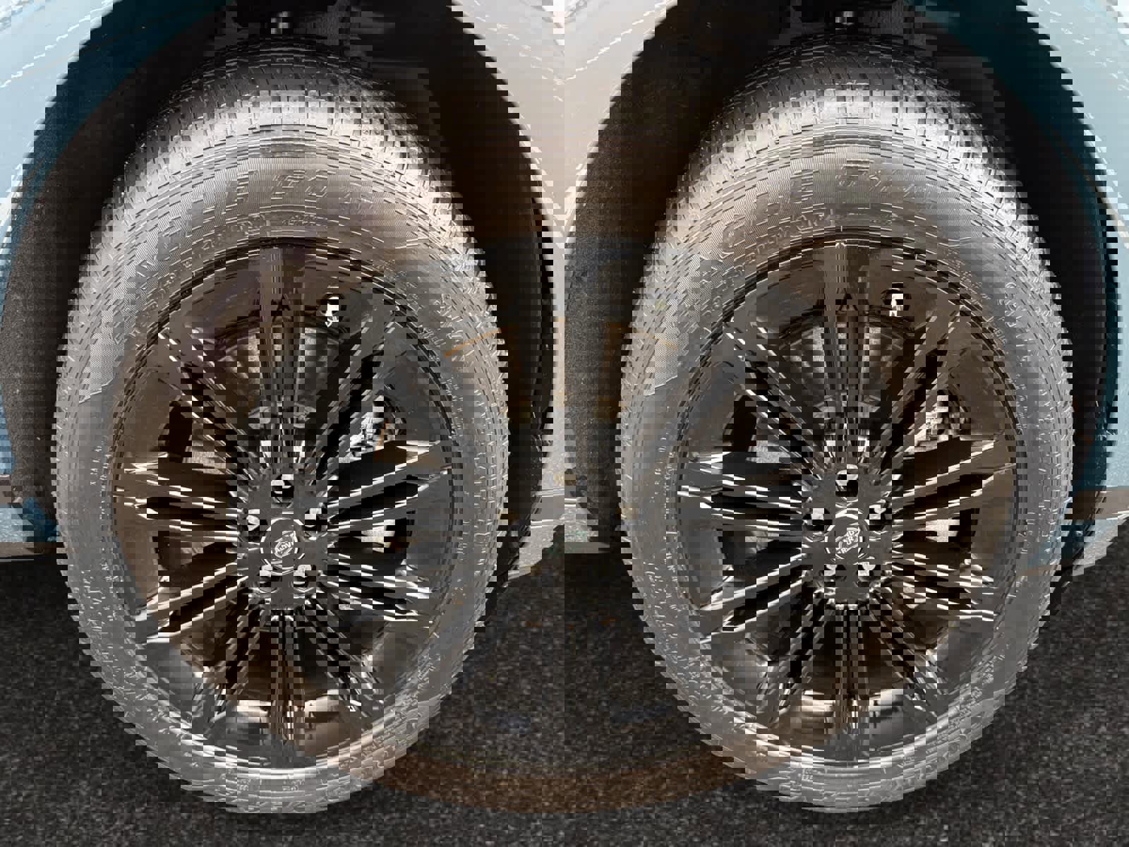 Used 2026 Land Rover Range Rover Evoque S image 6