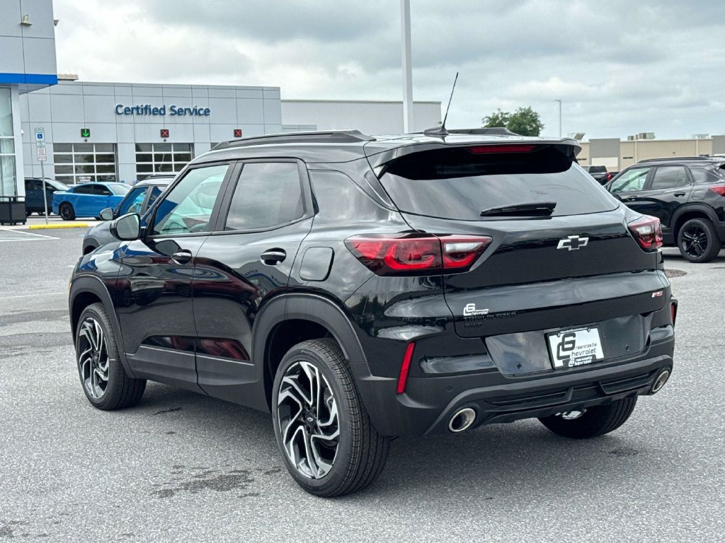 New 2026 Chevrolet TrailBlazer RS w/ Convenience Package AWD/4WD image 4