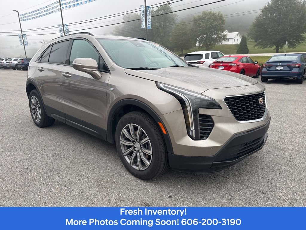 Used 2023 Cadillac XT4 Sport image 4