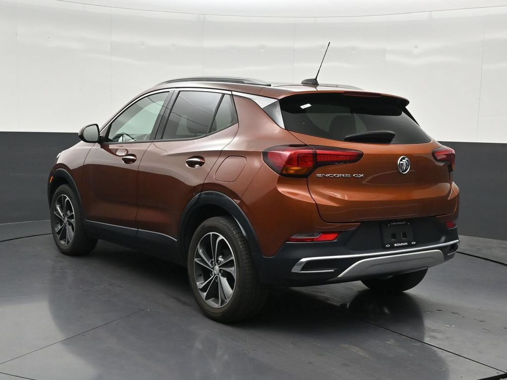 Used 2020 Buick Encore GX Essence FWD image 3