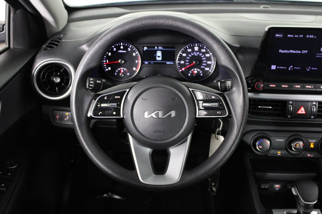 Used 2023 Kia Forte LXS w/ LXS Technology Package FWD image 20