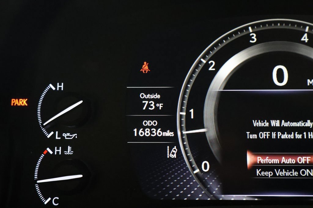 Certified 2024 Lexus LX 600 4WD w/ Luxury Package image 18