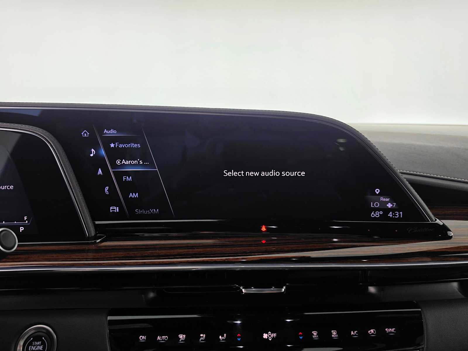 Used 2024 Cadillac Escalade Premium Luxury w/ Performance Package AWD/4WD image 29