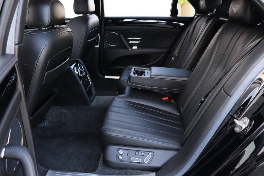 Used 2015 Bentley Flying Spur V8 AWD/4WD image 21