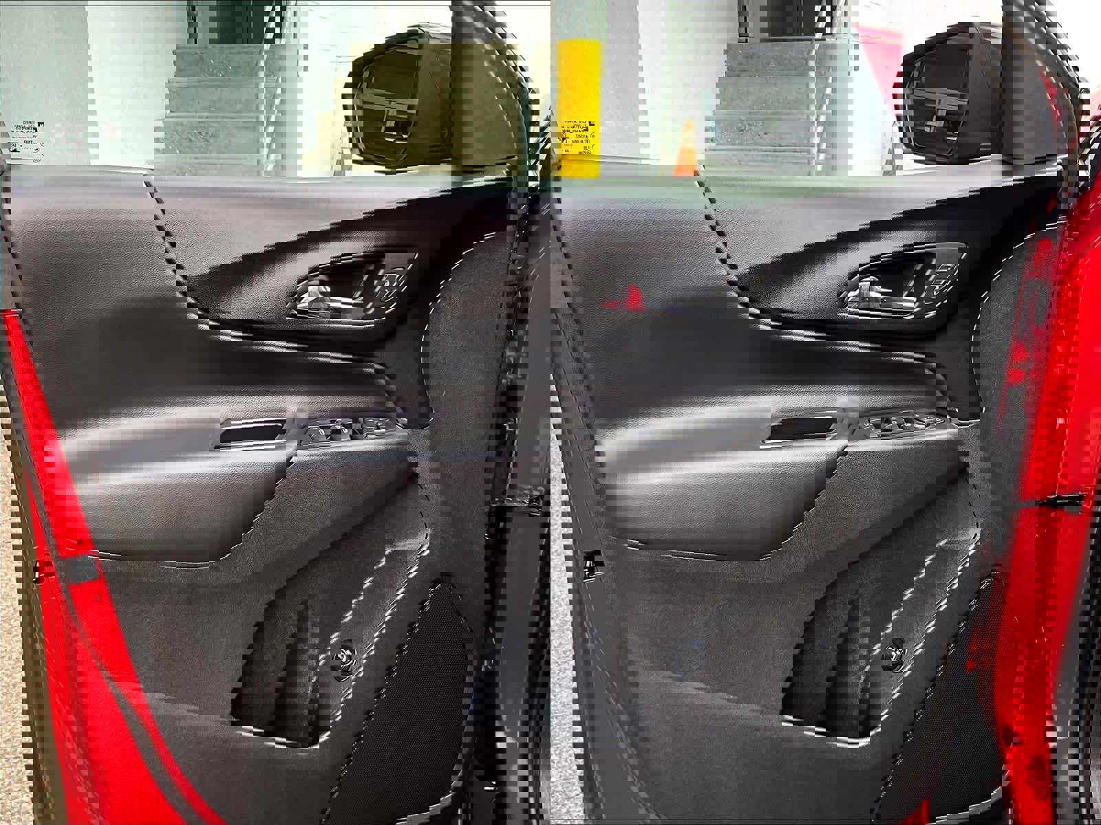 Used 2024 Chevrolet Equinox LT AWD/4WD image 9