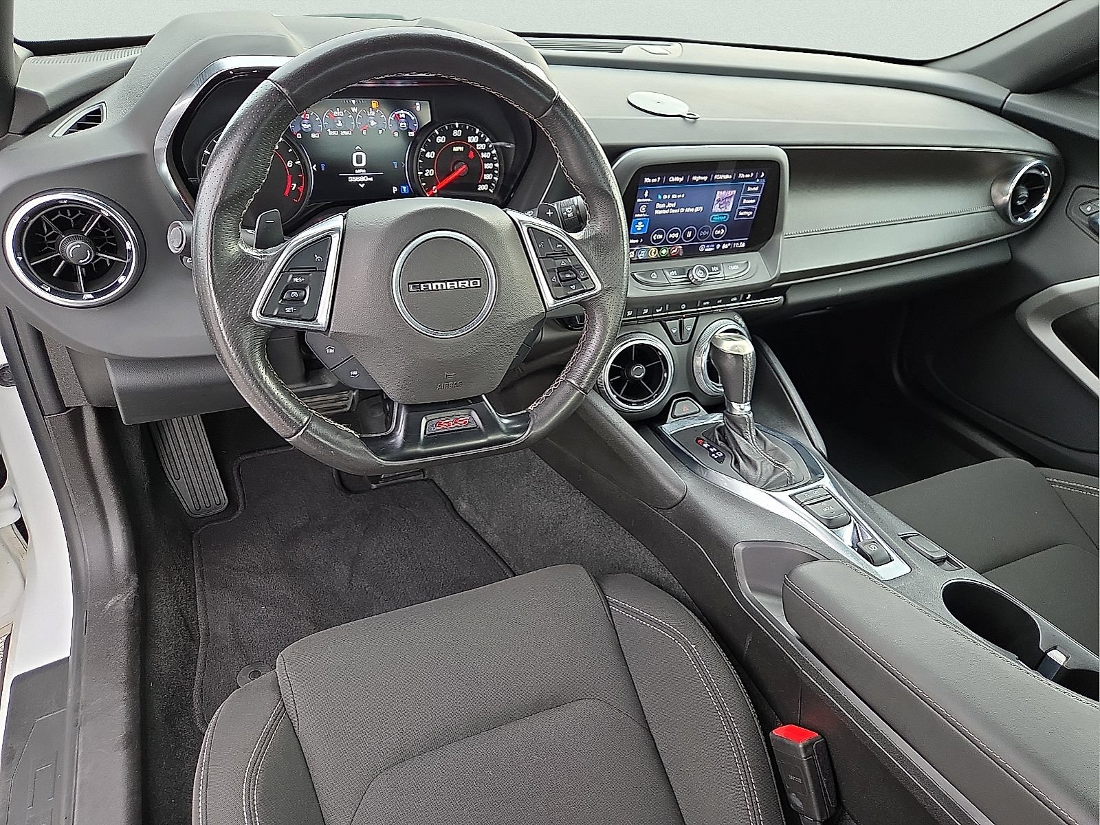 Used 2022 Chevrolet Camaro SS RWD image 11
