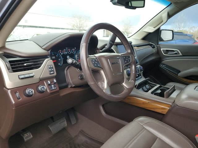Used 2020 GMC Yukon Denali w/ Denali Ultimate Package image 19