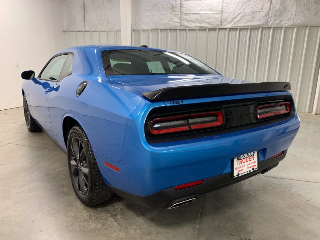 Used 2023 Dodge Challenger SXT w/ Blacktop Package AWD/4WD image 23