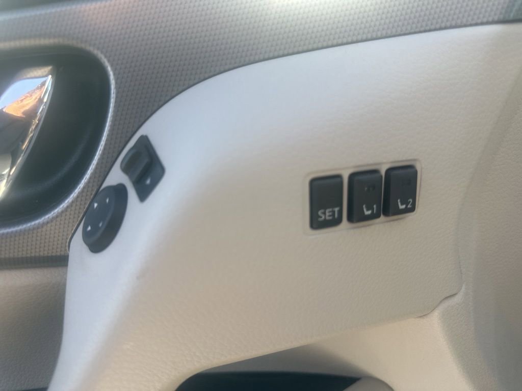 Used 2020 Nissan Rogue Sport SL w/ Premium Package image 30