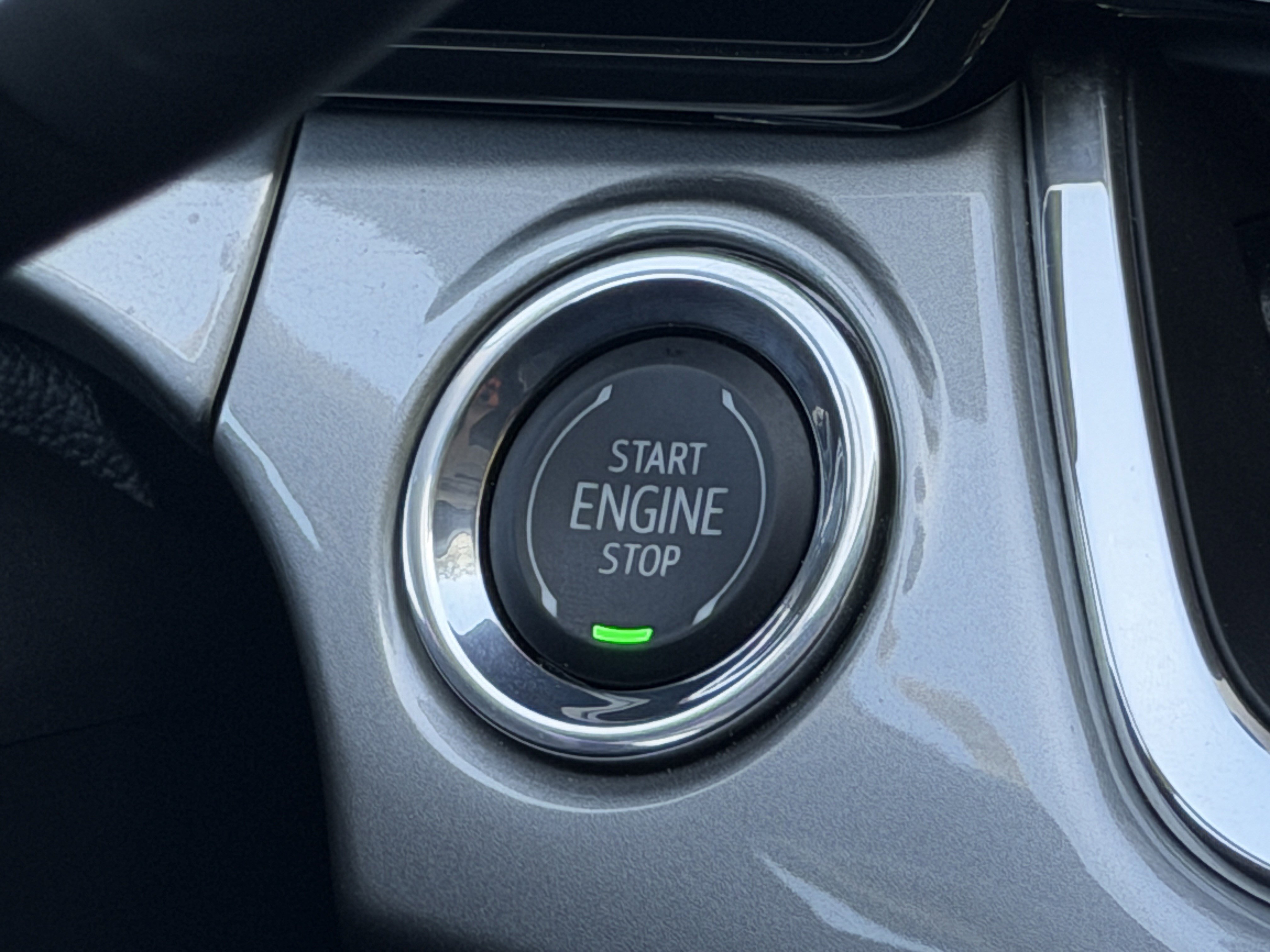 Used 2024 Chevrolet Trax LT w/ Driver Confidence Package image 26